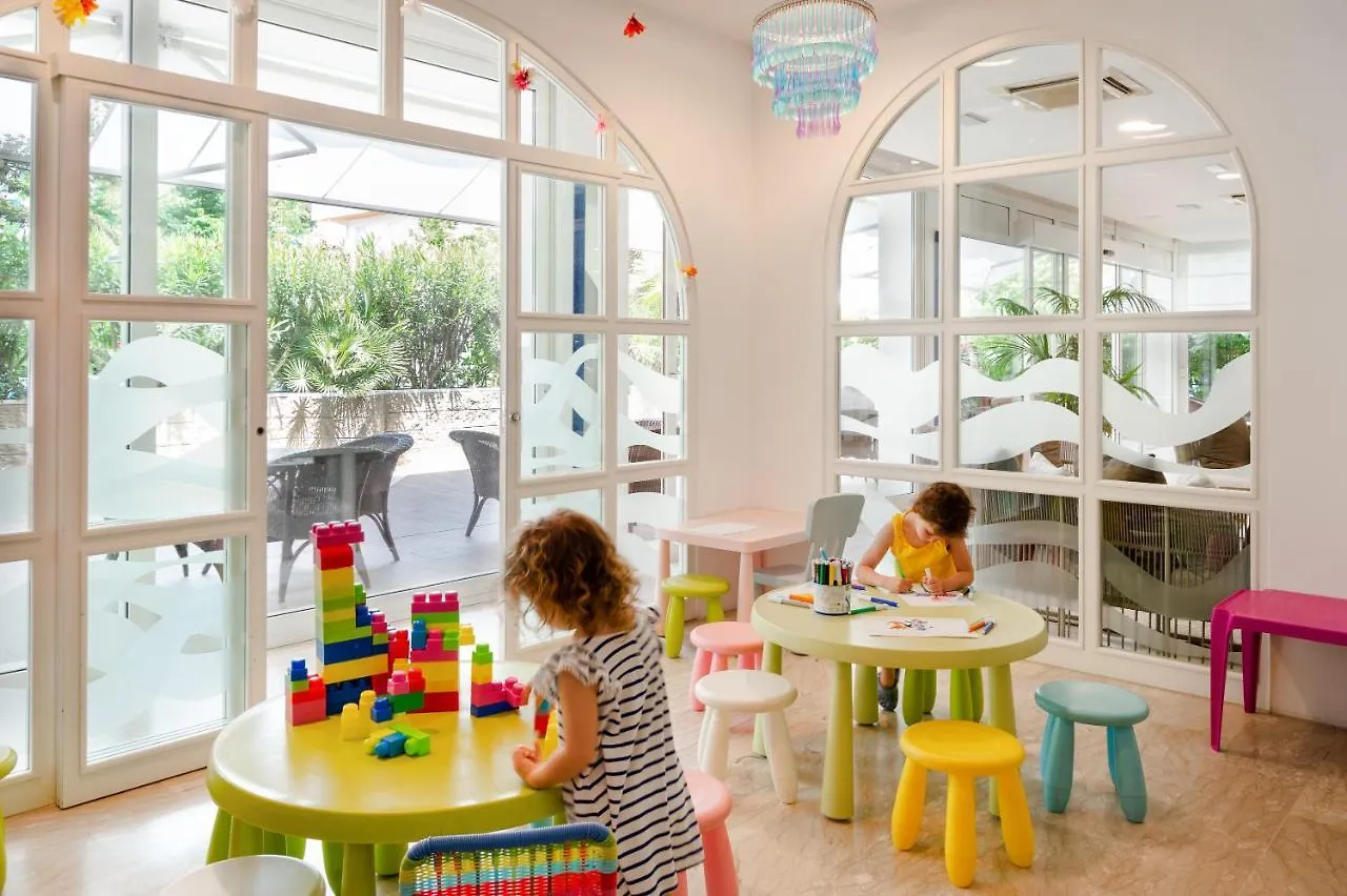 Hotel Maddalena Riccione